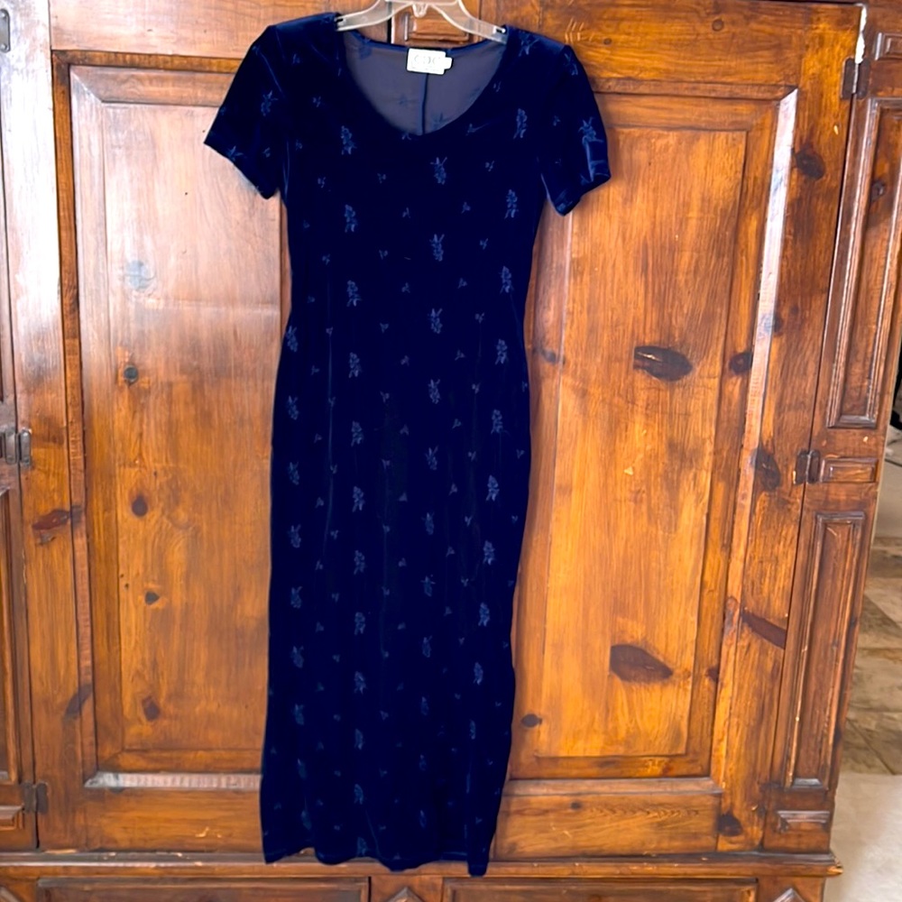 Velvety deep blue CDC dress size 4.